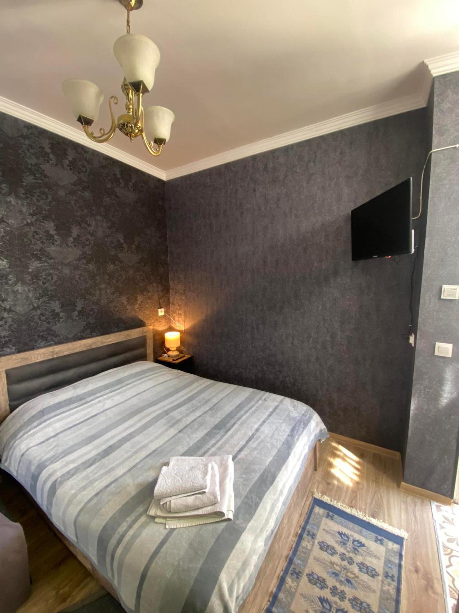 Family Apartment In Avlabari Тбилиси Екстериор снимка